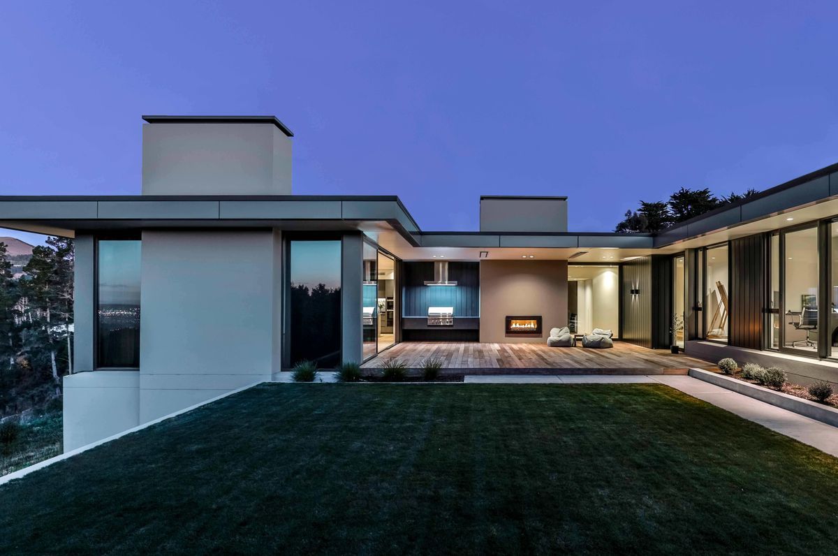 Ridgeline Residence