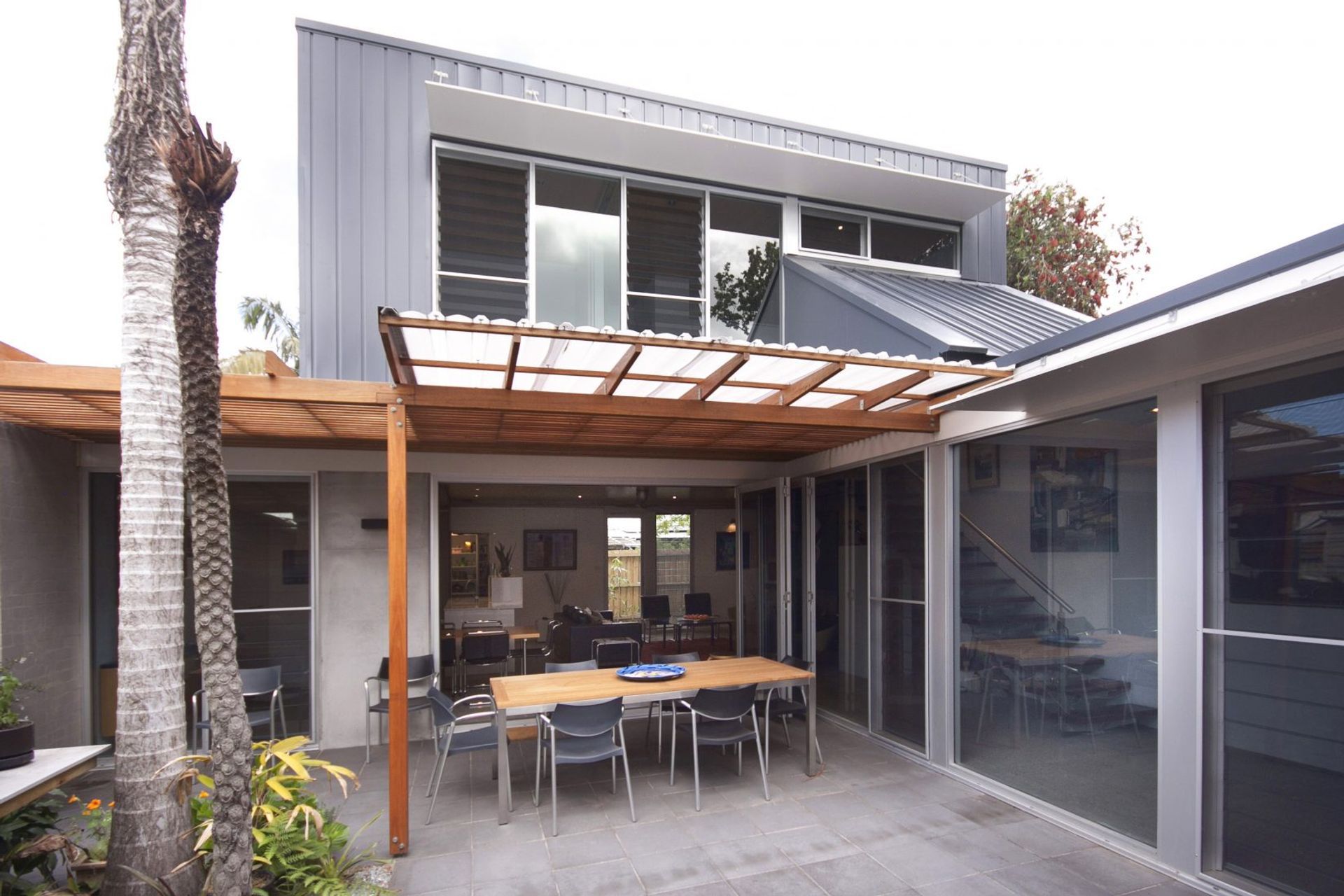 Suters Sunnyside Residence