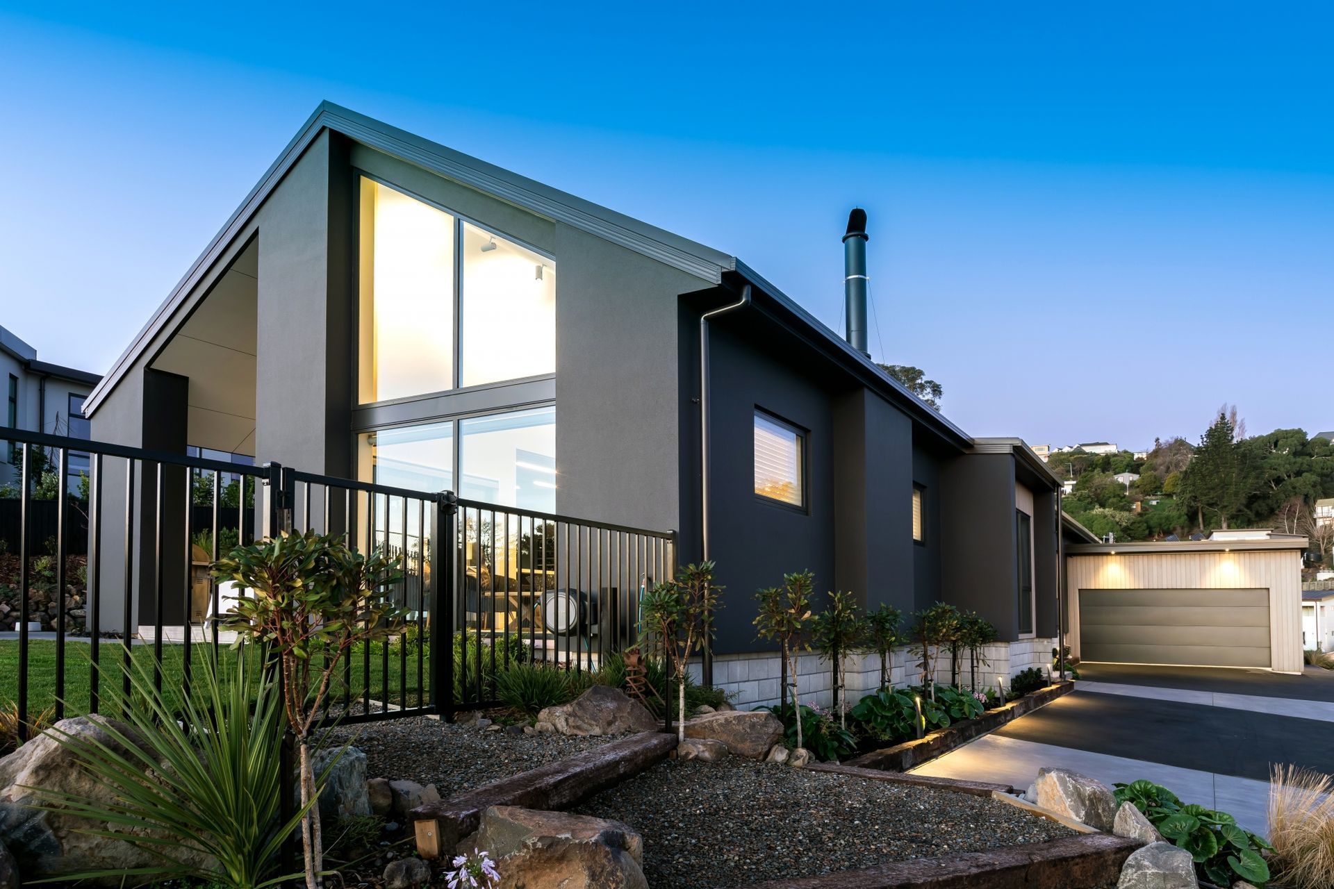 Cashmere - A view to Adventure