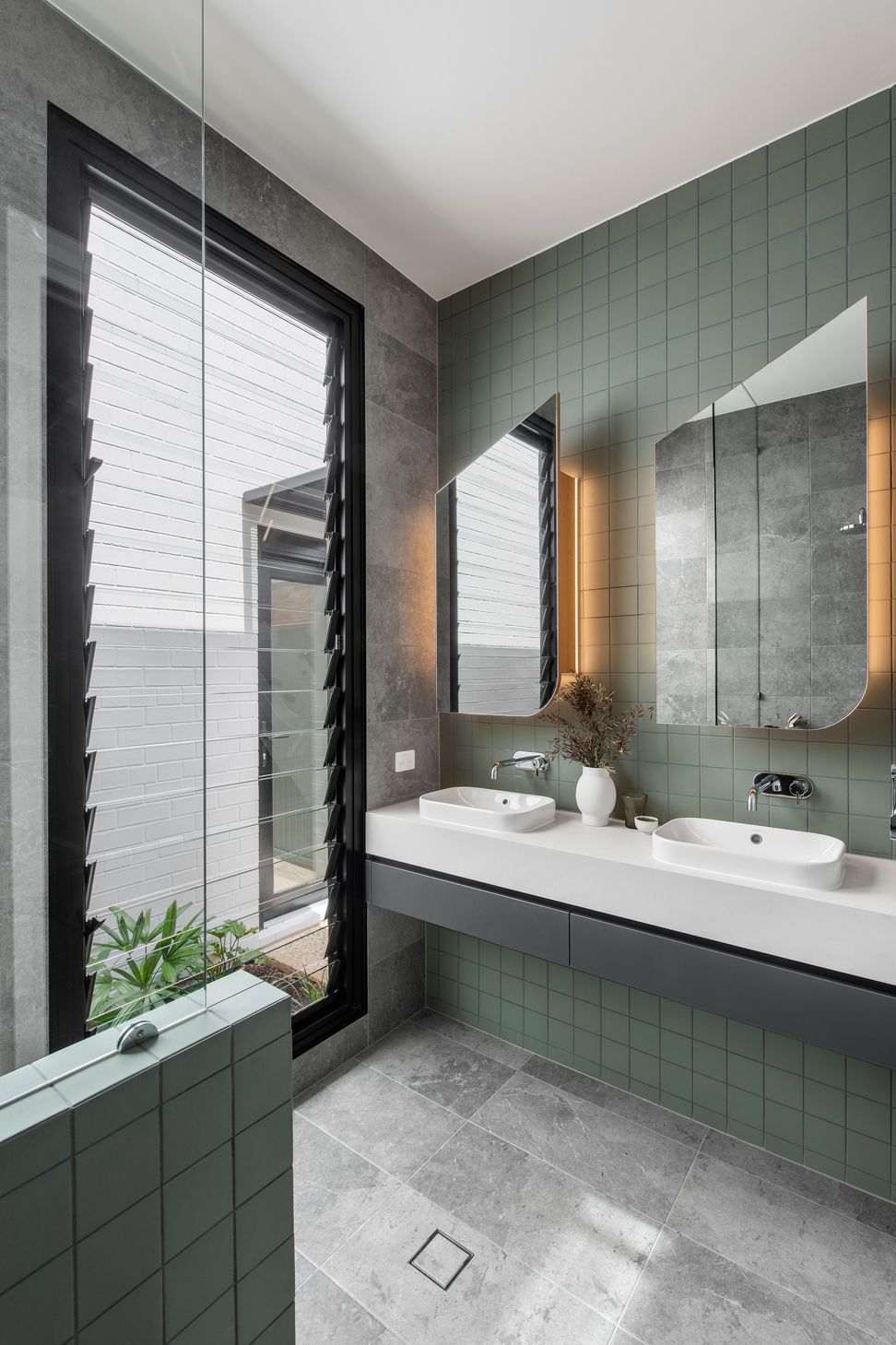 086523resaltsaddsGilbert-AGoodwoodHouseRADSDavidSievers.jpg