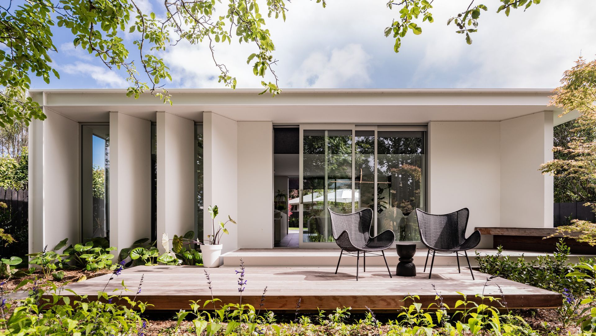 Maple Courtyard House banner