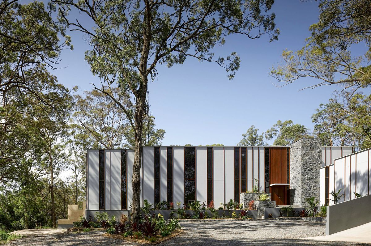 J&J RESIDENCE