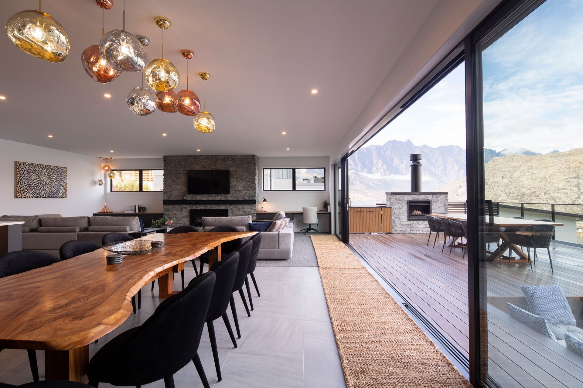Florence Close, Queenstown Luxury House