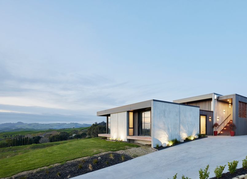 Turner Road Architecture - Stepped Ridge House