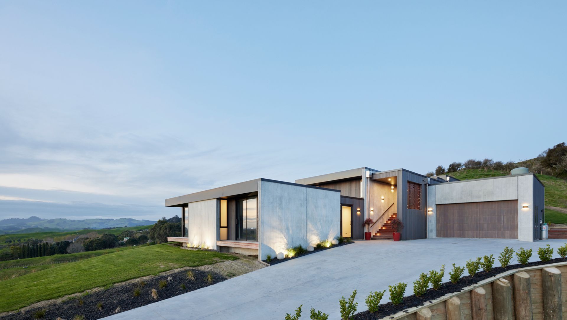 Turner Road Architecture - Stepped Ridge House banner