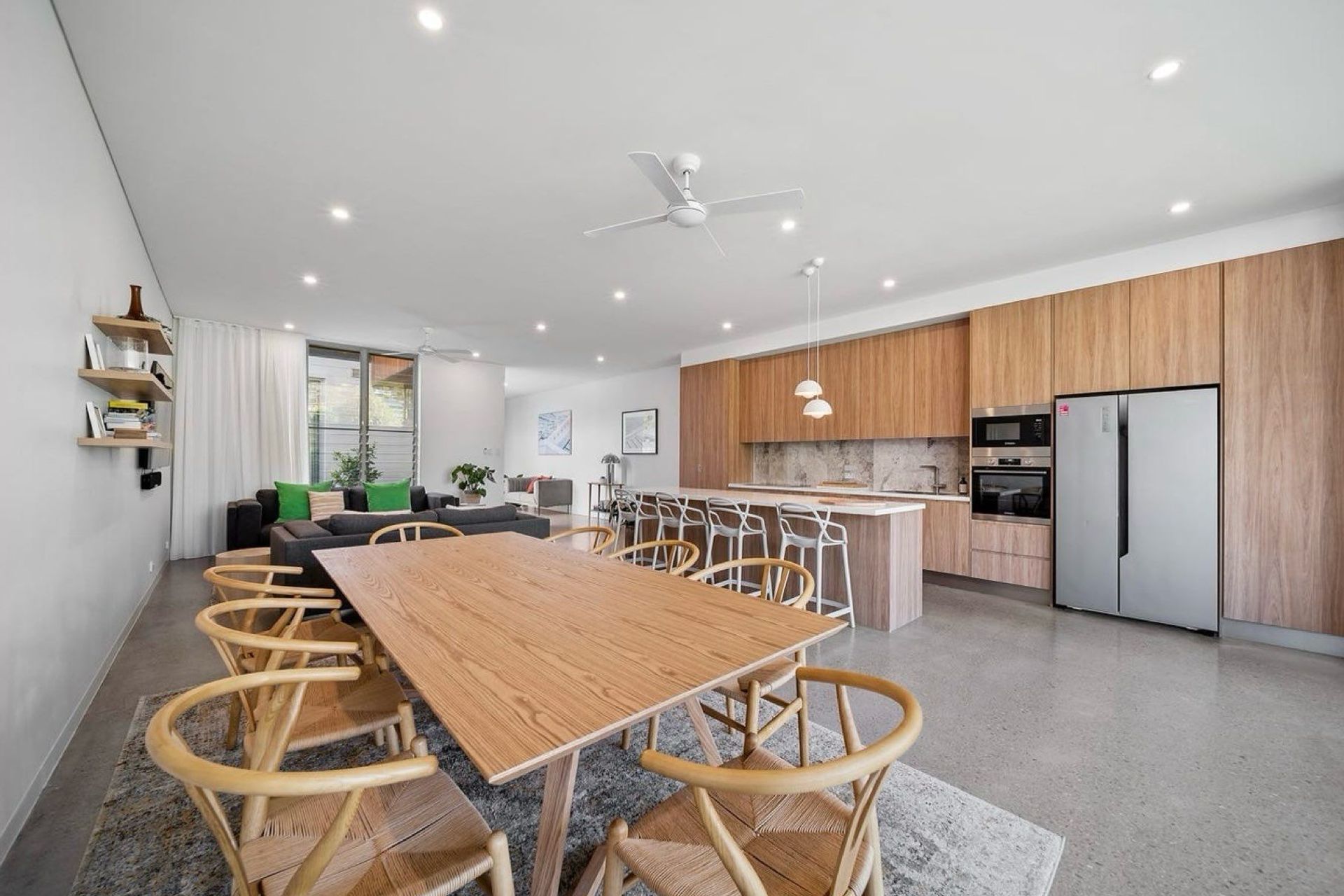 A generous block size allowed us to create a generously proportioned Dual home development