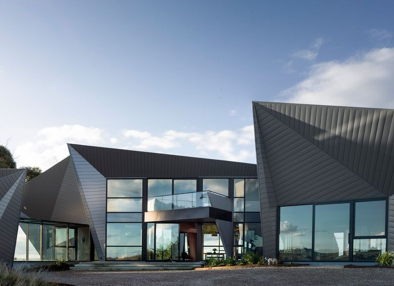 Royd Clan’s Autonomous House | Project of the Month