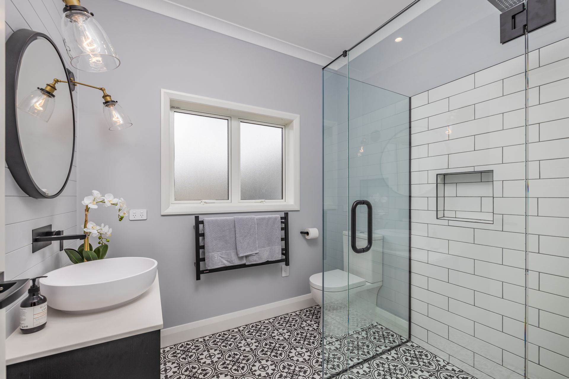 Bayswater + Garage - Far North