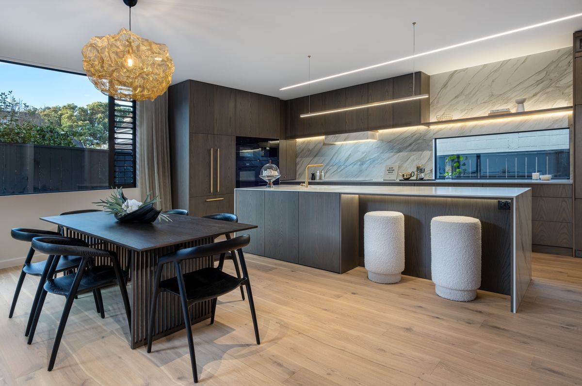 Modern Urban beachside living