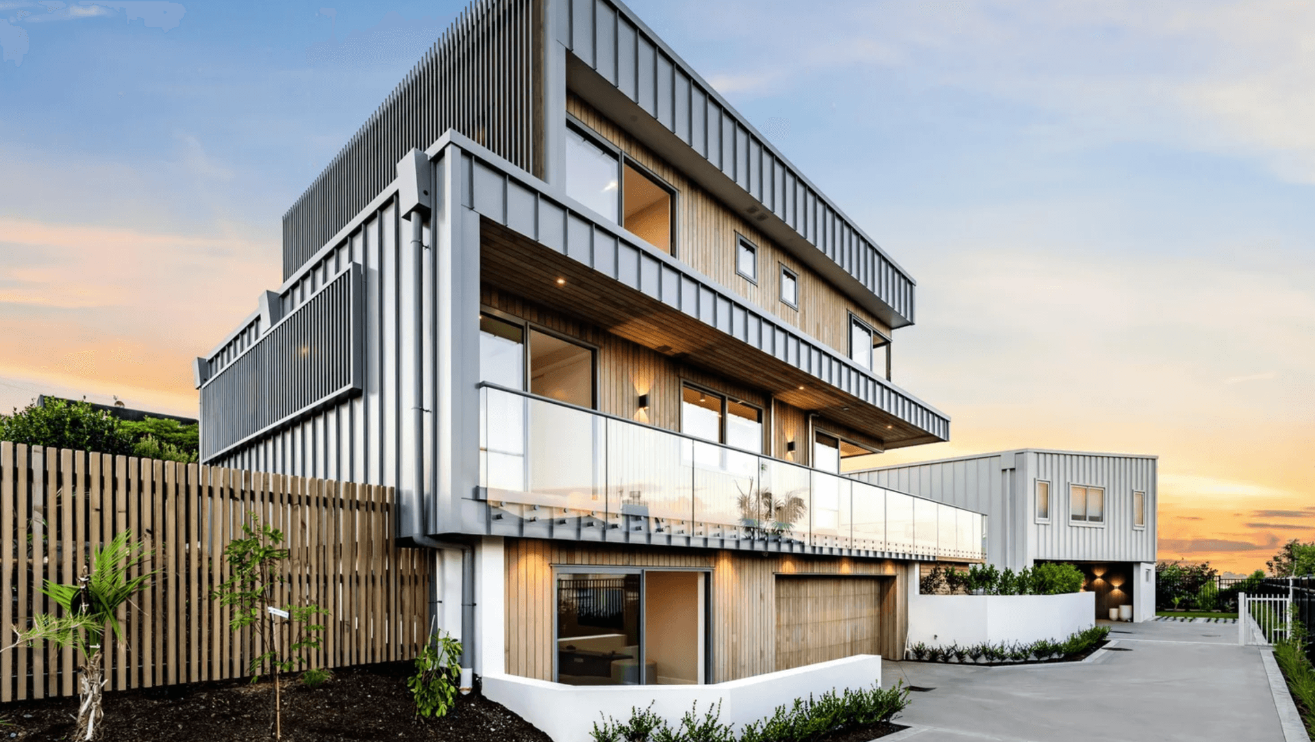 West Tamaki Duo - Spanlok Roofing & Cladding - Colorsteel banner