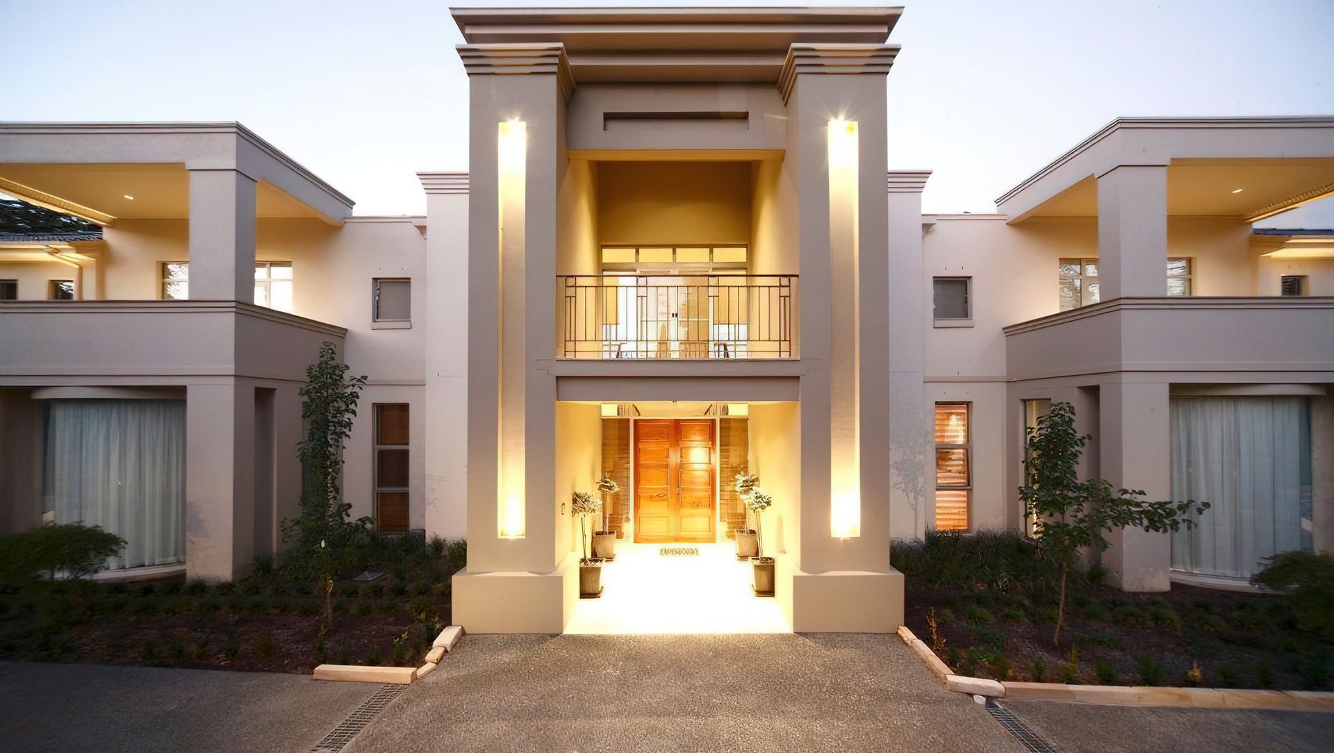 Tokich Residence banner