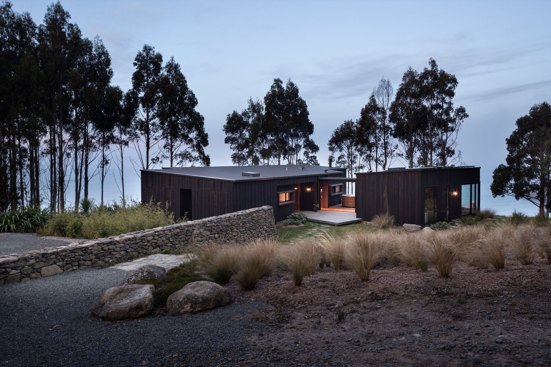 5278-The-Cliffs-Whitaker-Architects-Devitt-11-ap-compressed.jpg