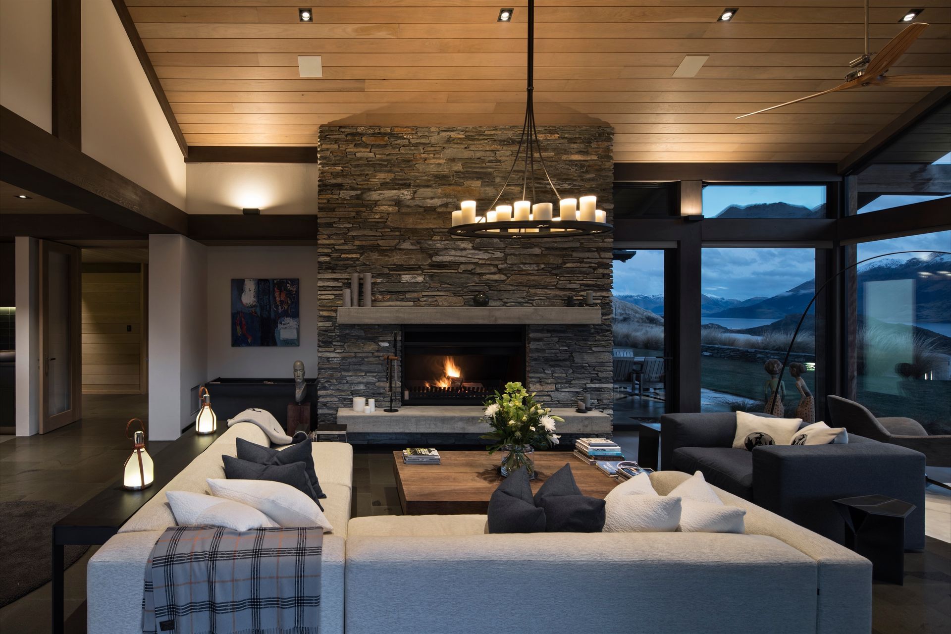 5294-Twin-Peak-Whitaker-Architects-Devitt-21-ap-compressed.jpg