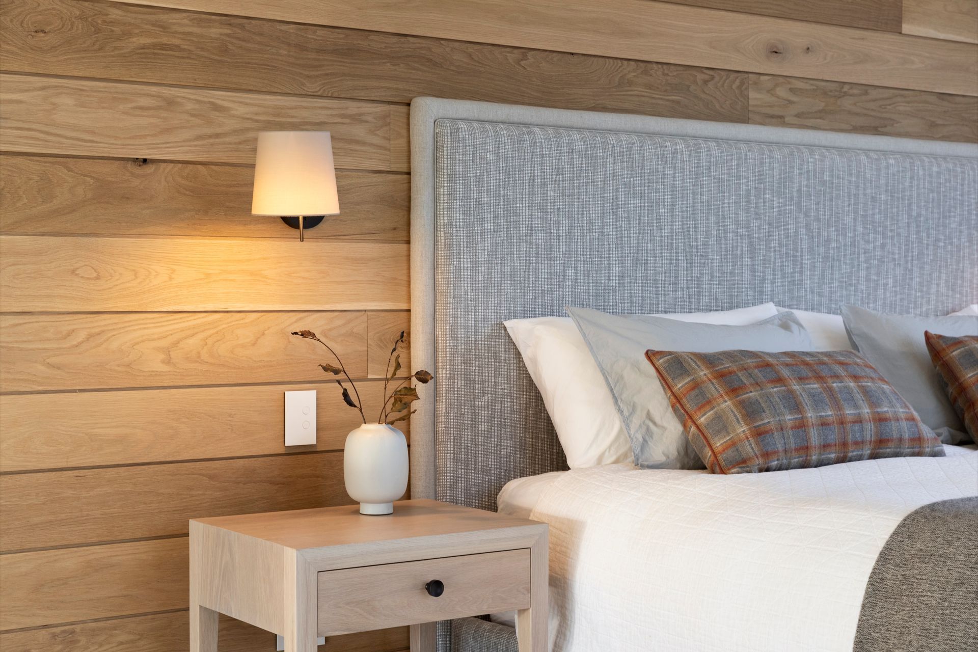 5917-Closeburn-Lodge-Whitaker-Architects-Devitt-17-ap-compressed.jpg