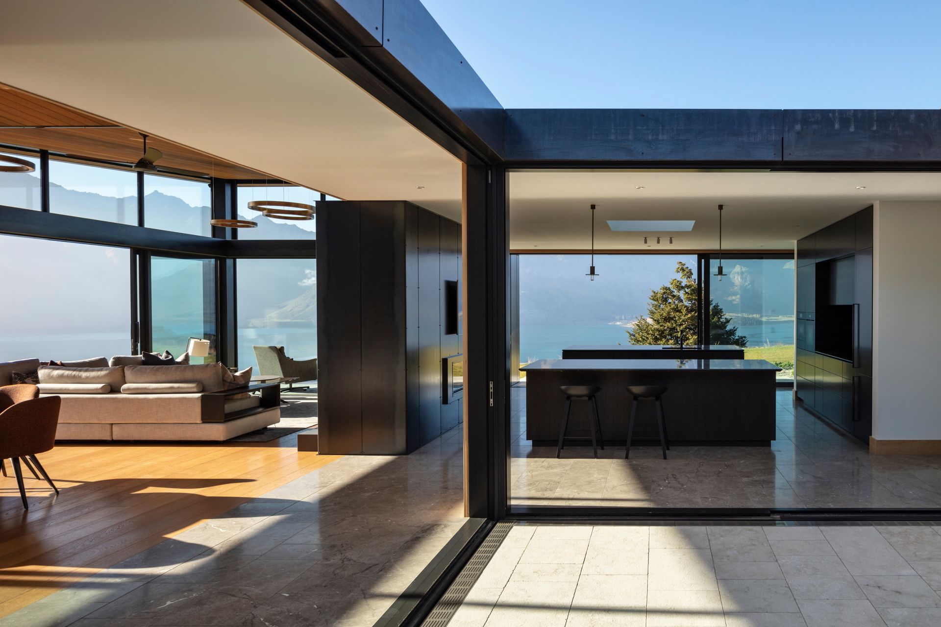 5917-Closeburn-Lodge-Whitaker-Architects-Devitt-36-ap-compressed.jpg