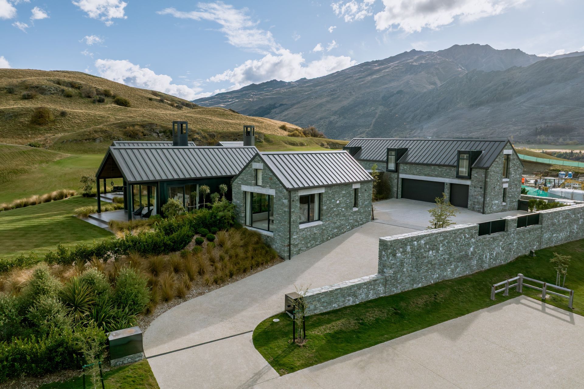 6331-Mill-Farm-Residence-Whitaker-Architects-Trinity-59-ap-compressed.jpg