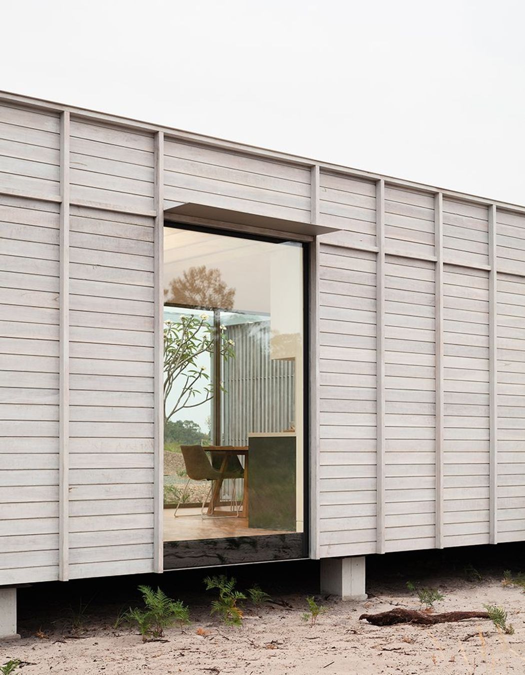 Courtyard House for Fabprefab