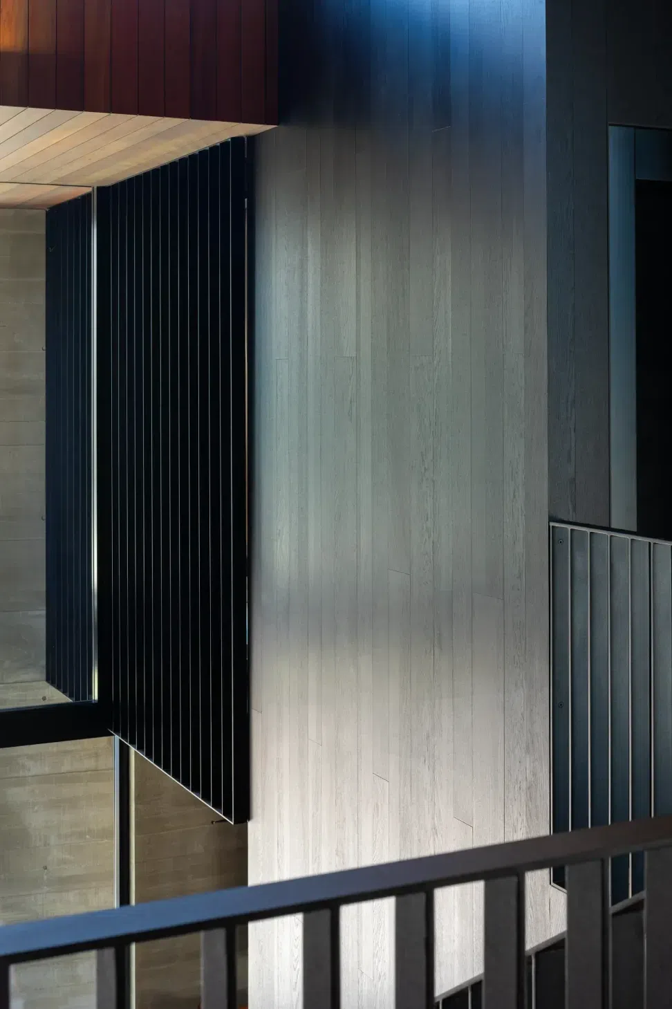 68f6b9040875b1be26a050cdAwatere-House-Raven-Oak-5-p-2000.webp