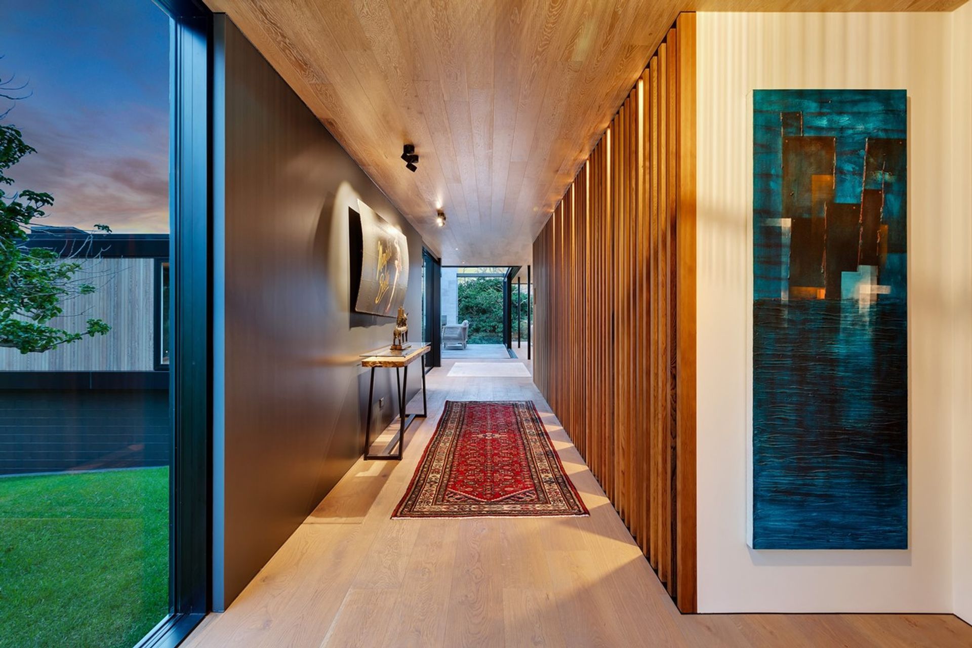 House Of The Year, Special Branch