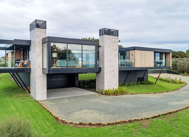 House Of The Year, Special Branch