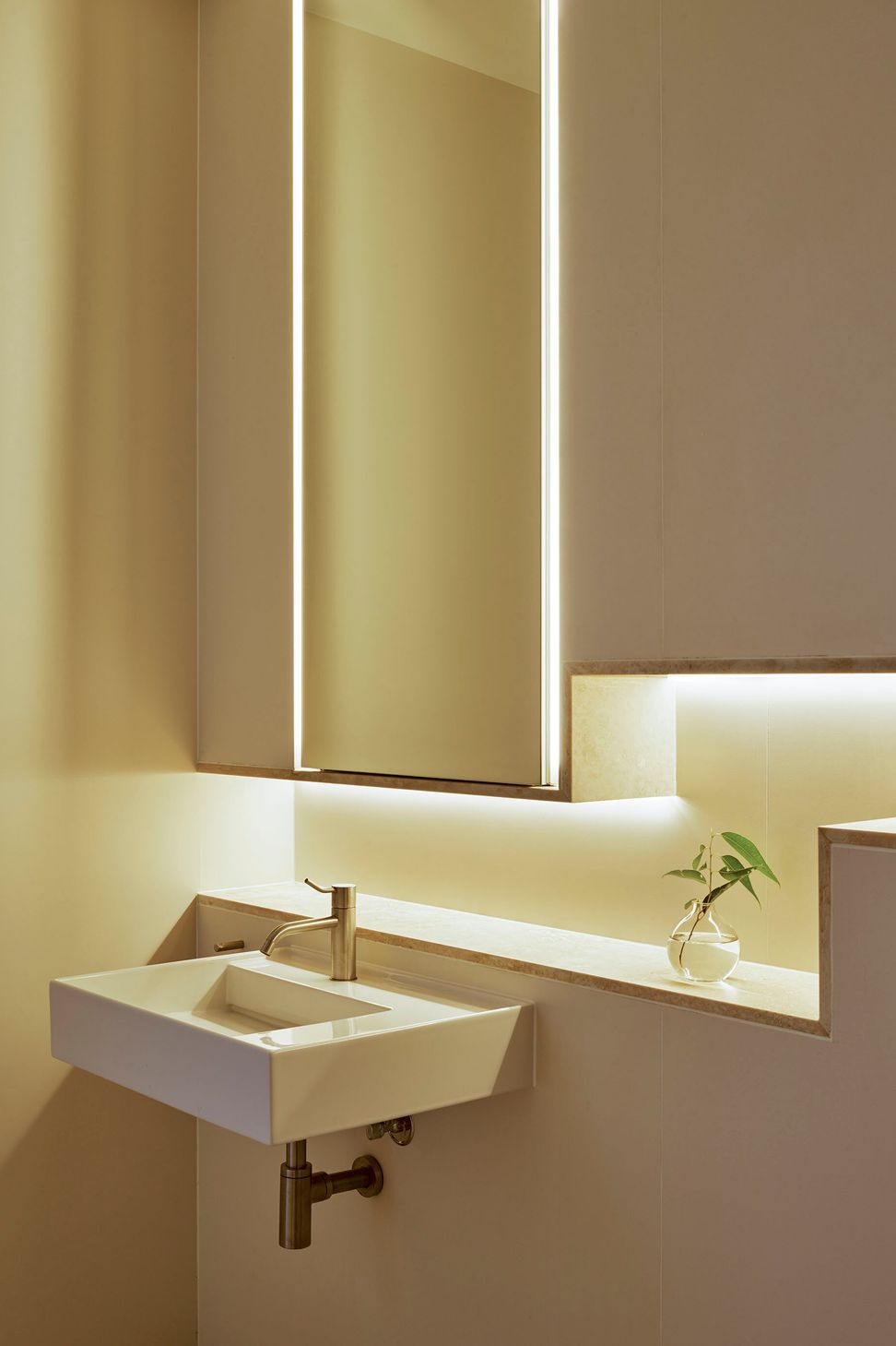 J&J RESIDENCE