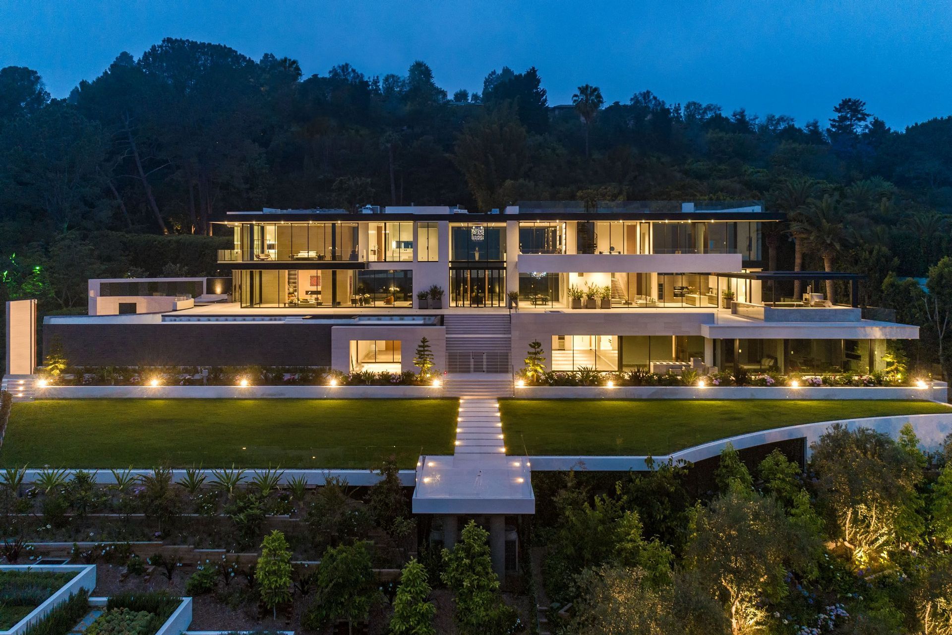 908BelAirRoad136.jpg
