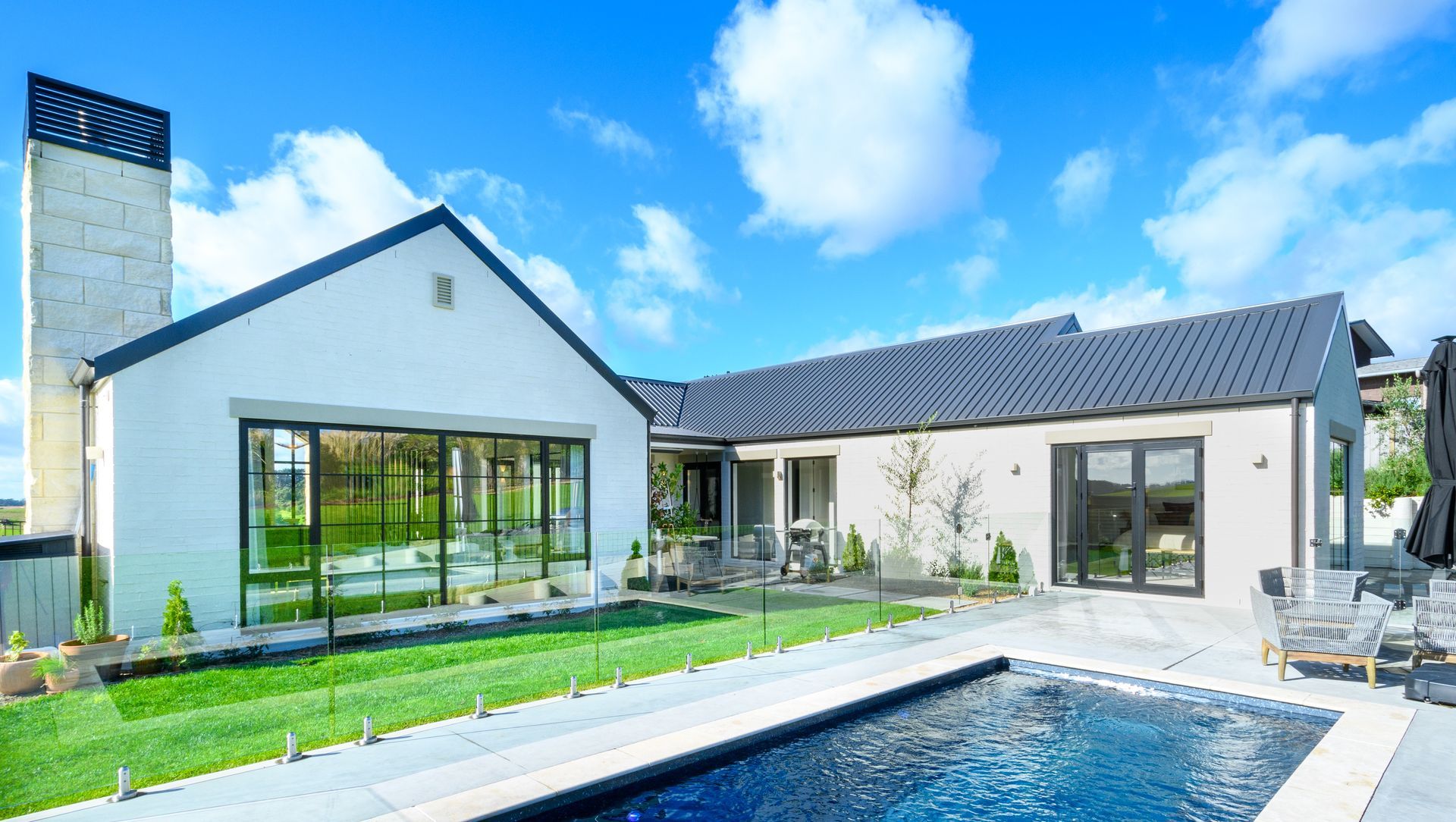 Pheasant Lane, Waimauku banner