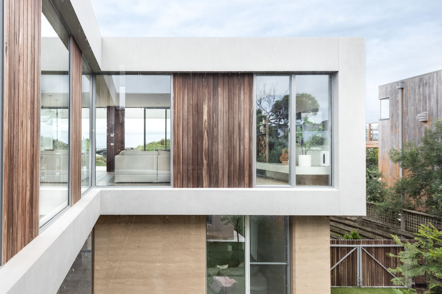 ANGLESEAHOUSE0008HIRES.JPG