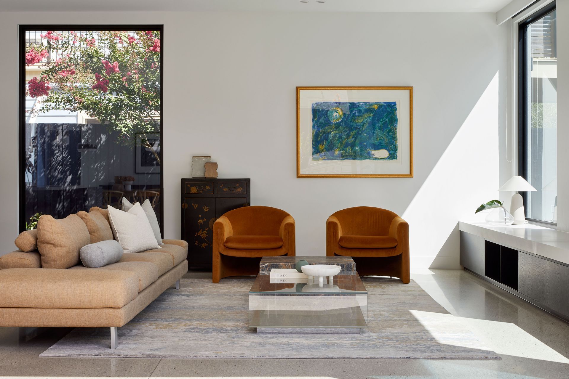 Storey Avenue, Hampton