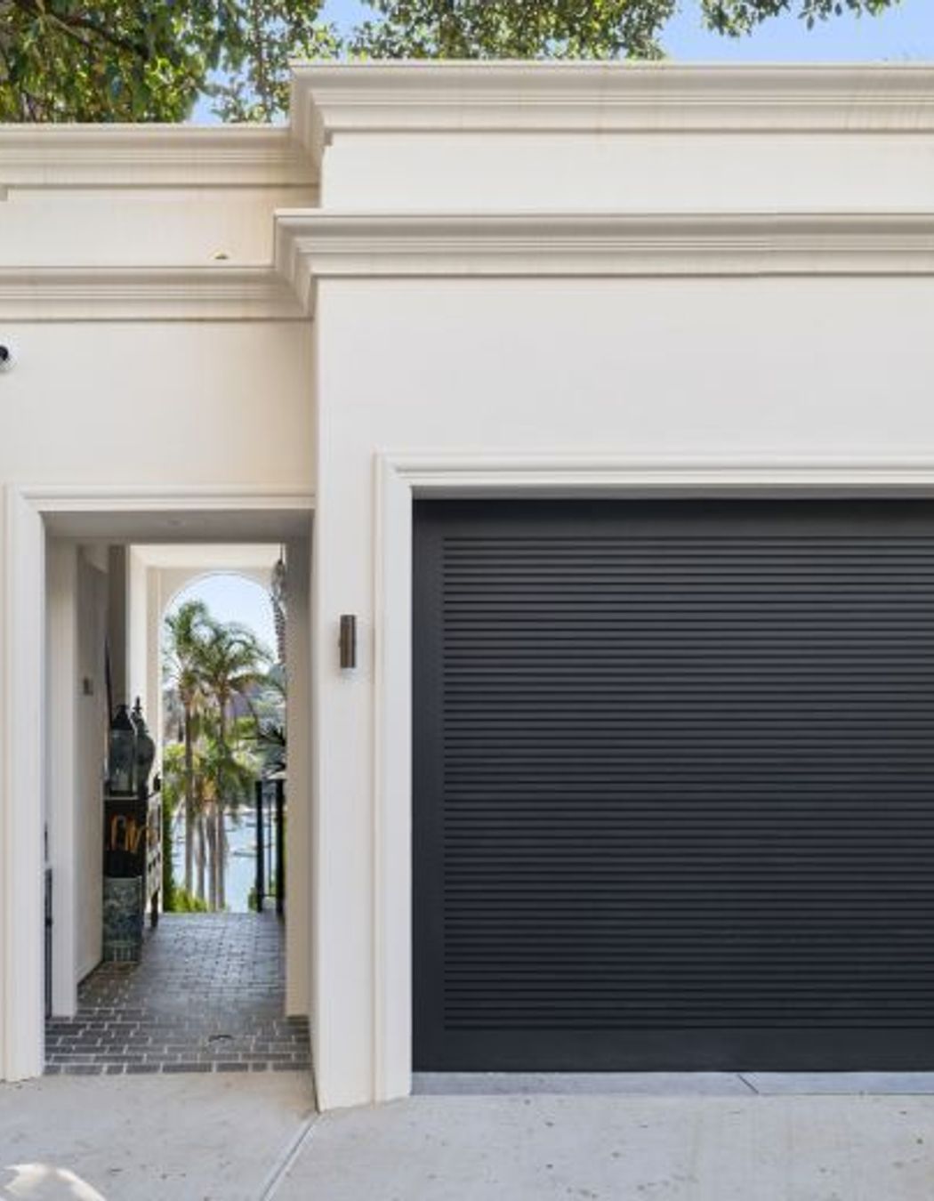 Lynda Kerry Interior Design | Andrew Barnyak Design | Charcoal Granite Cobblestones