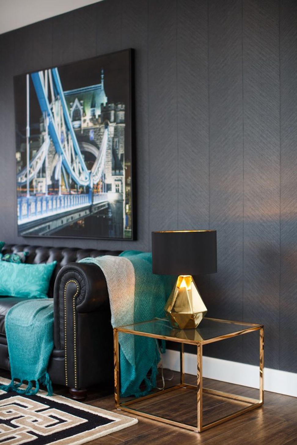 Aria Display Home