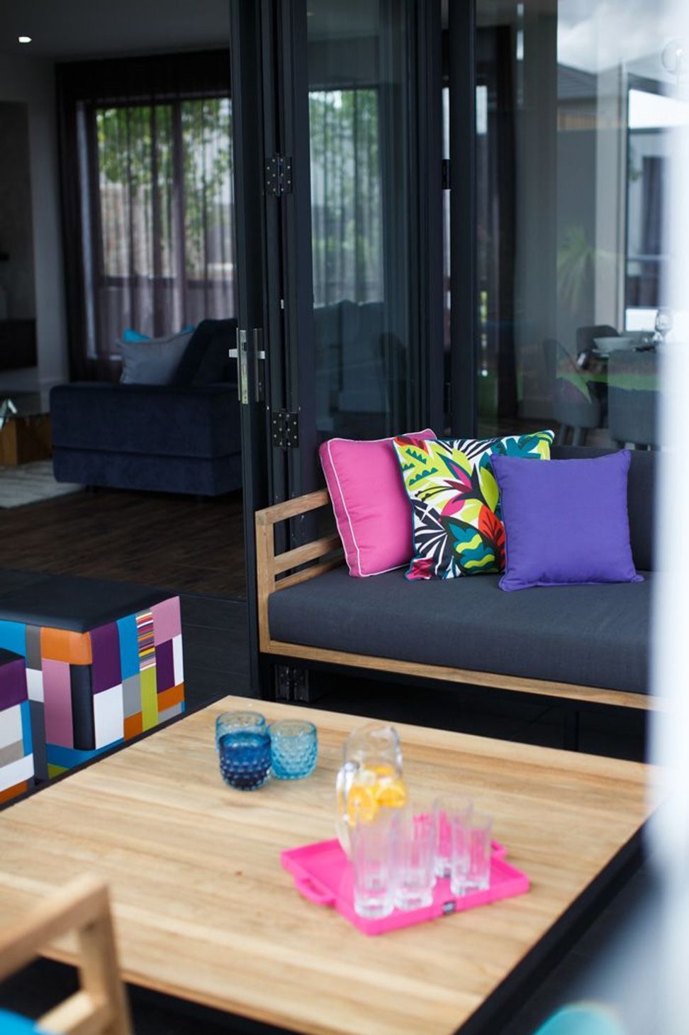 Aria Display Home