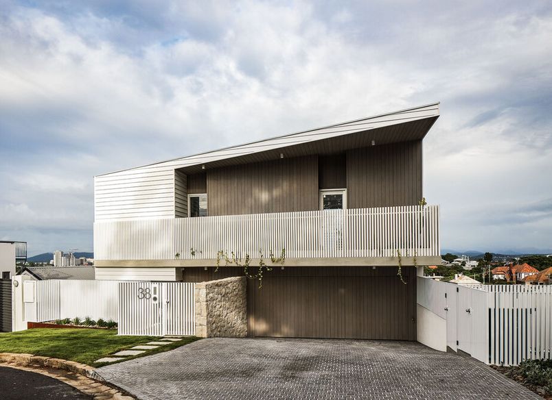 Blanco, Hamilton QLD