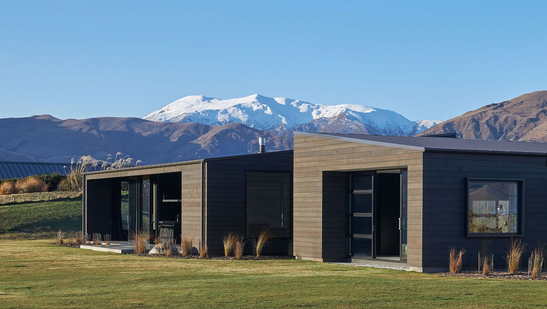 Highland House banner