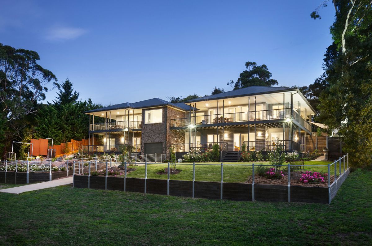 MBA & HIA Award House