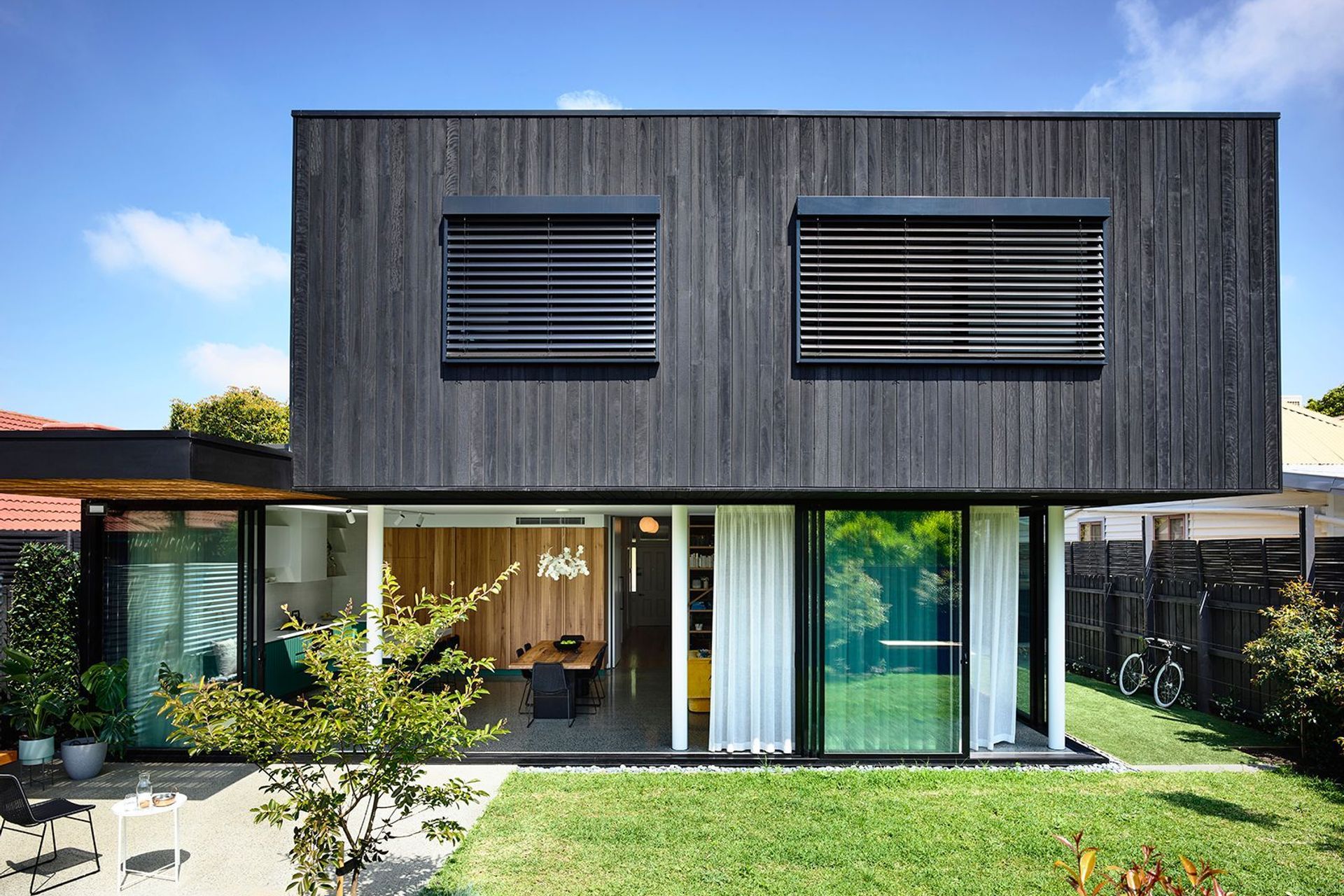 Paperback  House, Northcote - External Venetians