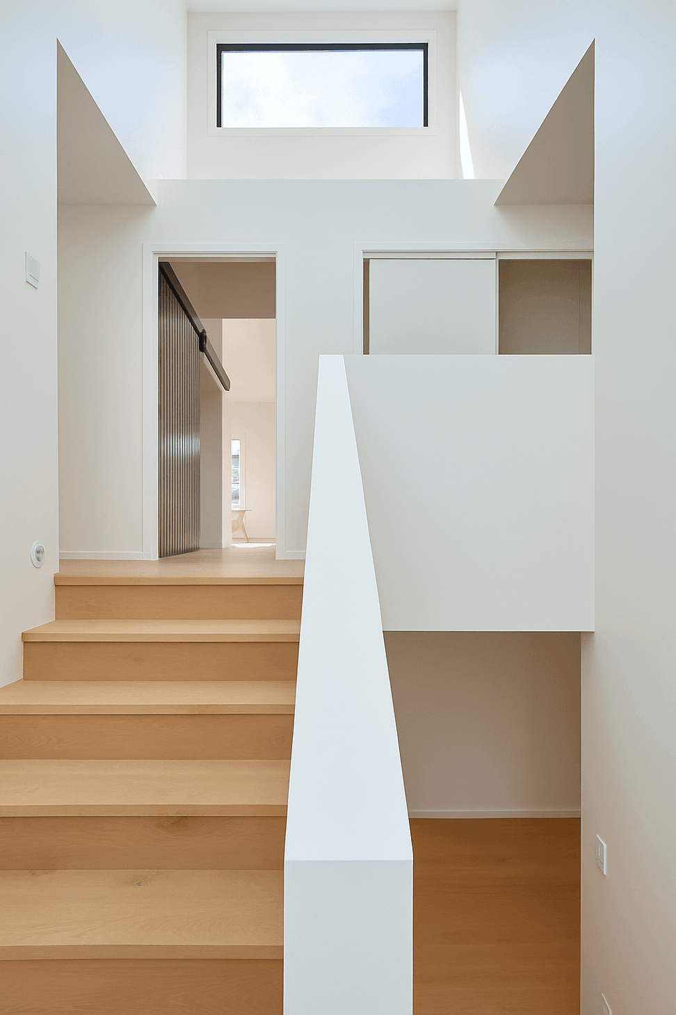 ChatGPT-Image-Oct-21-2025-050037-PM.png