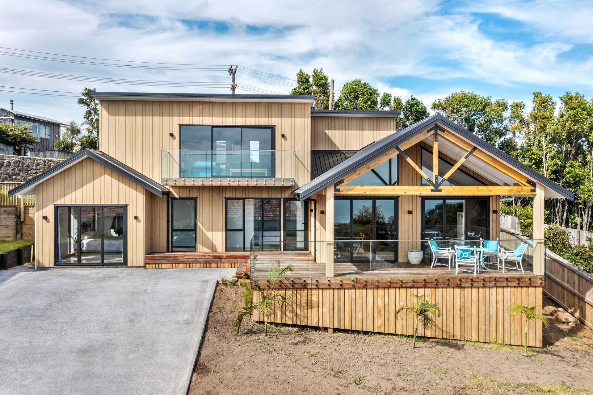 Vipond Rd, Stanmore Bay