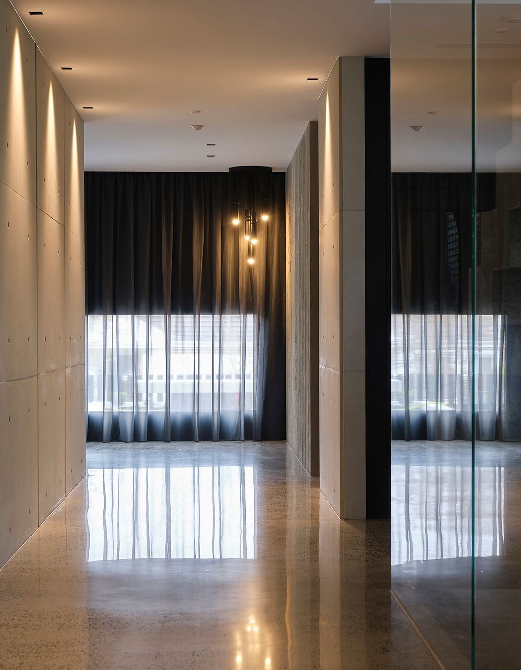 Weir House - Sheers Curtains and External Venetians