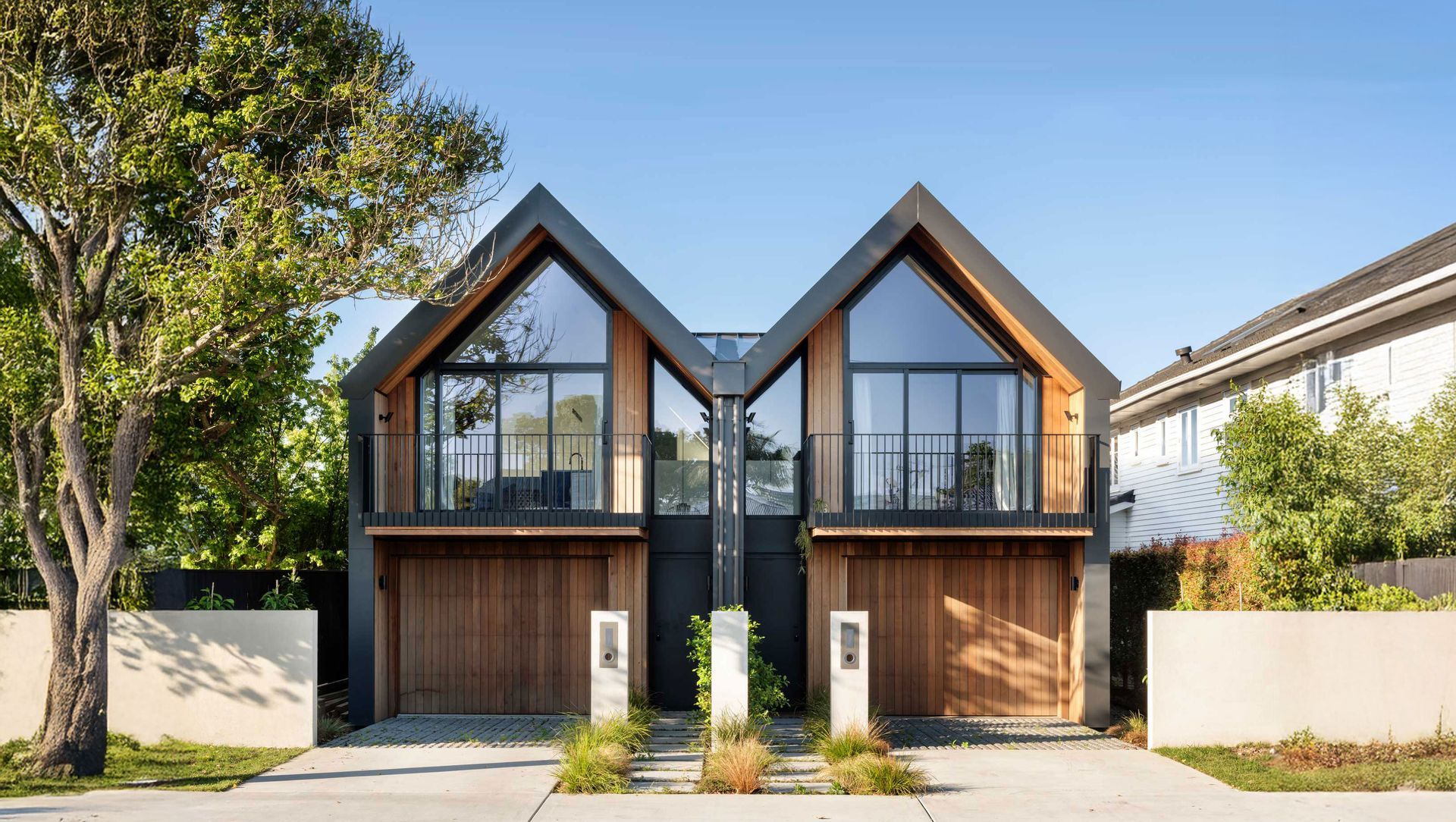 Blackbird Townhouses banner