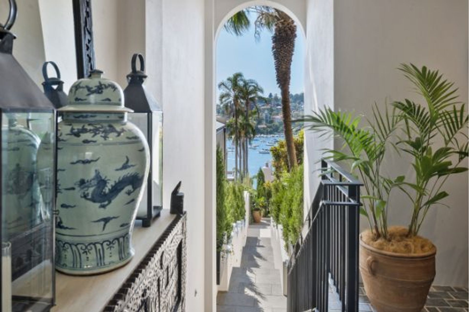 Lynda Kerry Interior Design | Andrew Barnyak Design | Charcoal Grey Granite | Charcoal Granite Cobblestones