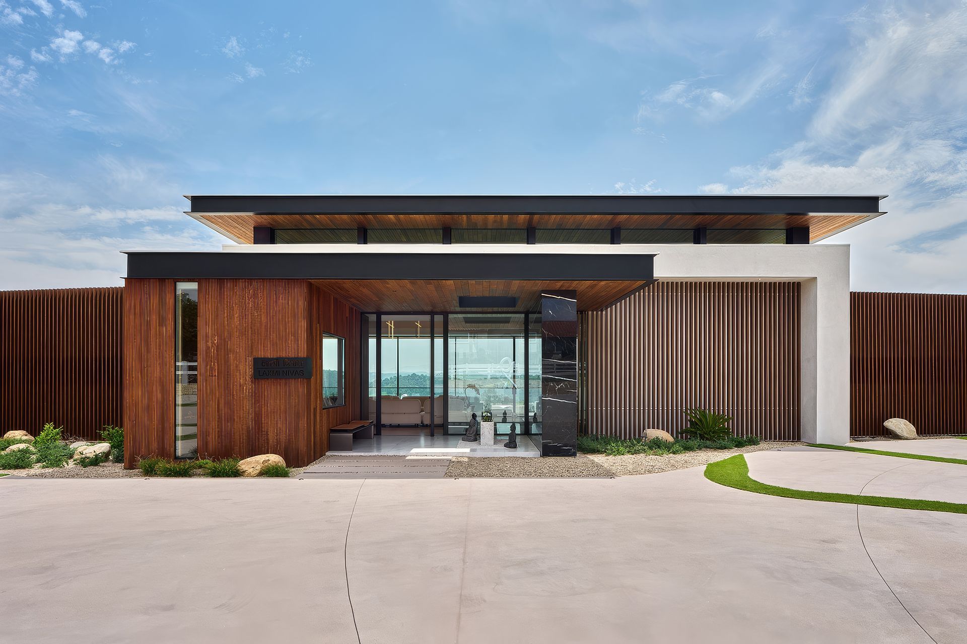 IndianCreekDSCF3063Land-upscaled-by-Replicate.jpg