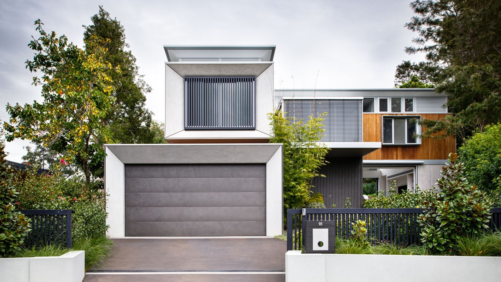 Helen Court, Castle Hill banner