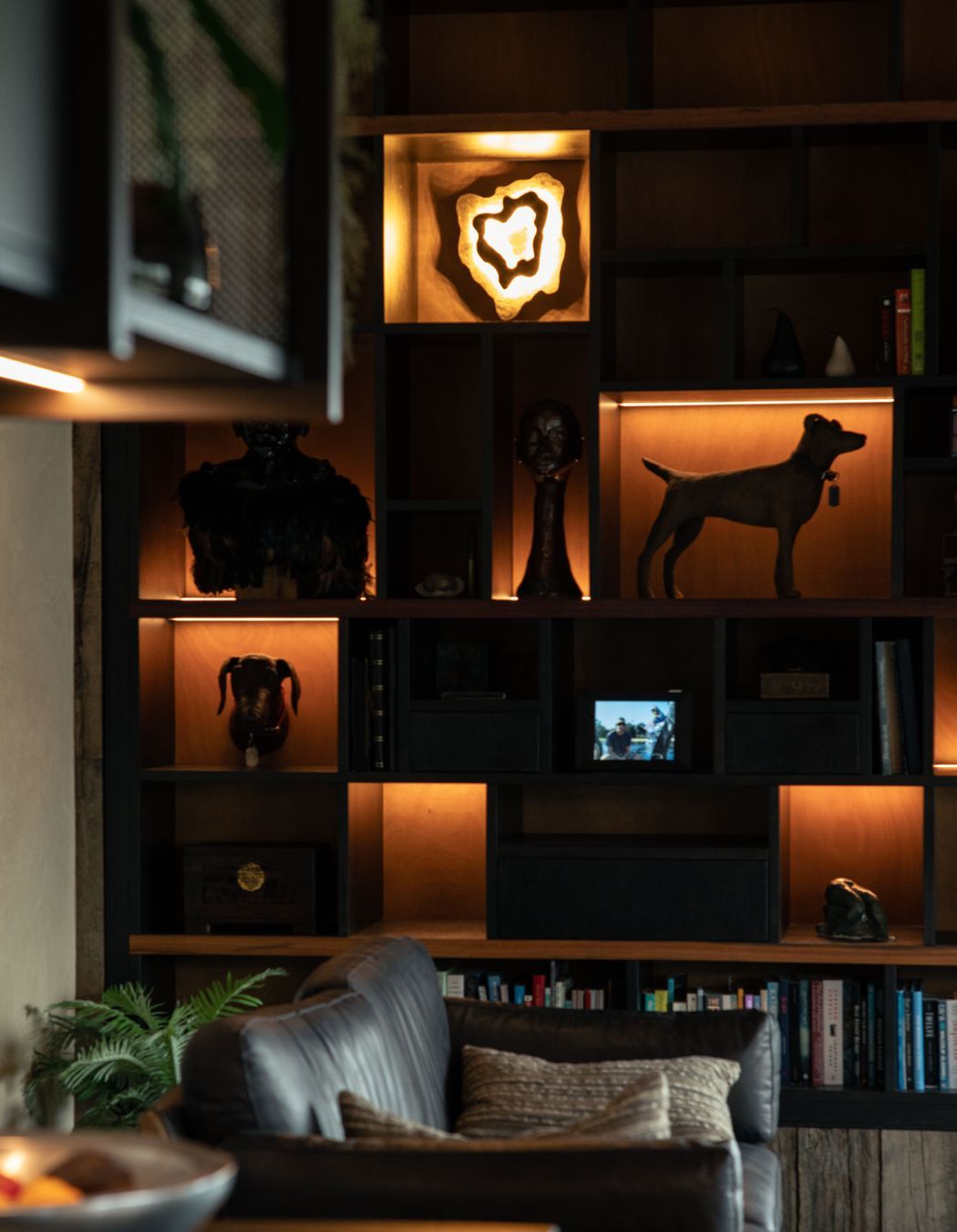 Feature lighting in the cabinetry