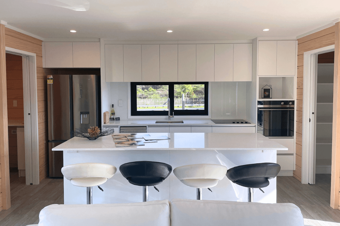 Sunset Beach House - 2-bed, 1-bath 65sqm