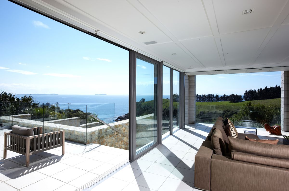 Entertainers Paradise, Waiheke