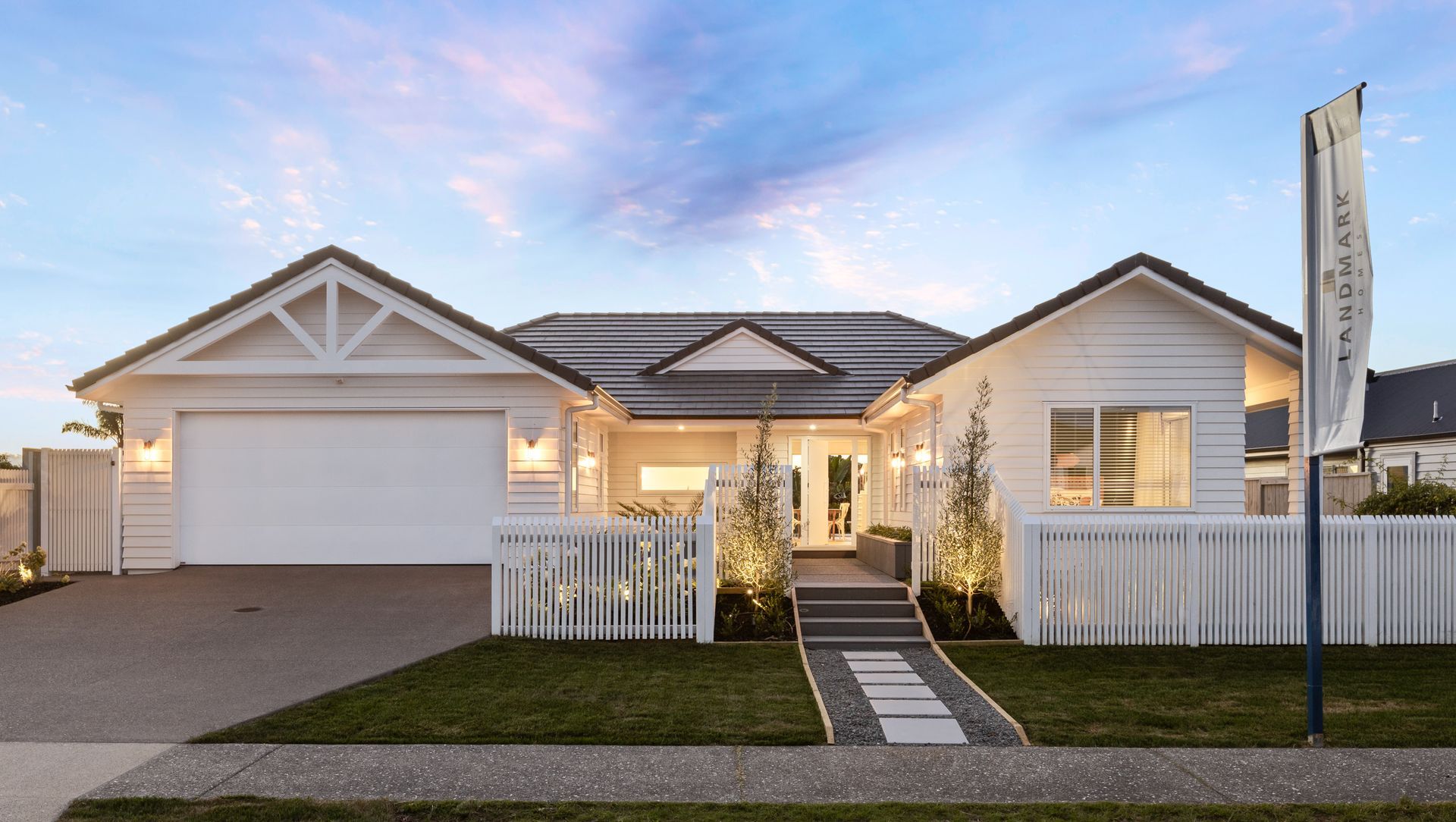 Hamptons-Style Luxury In The Bay Of Plenty banner