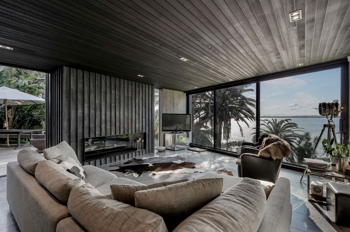 Point Chevalier Home