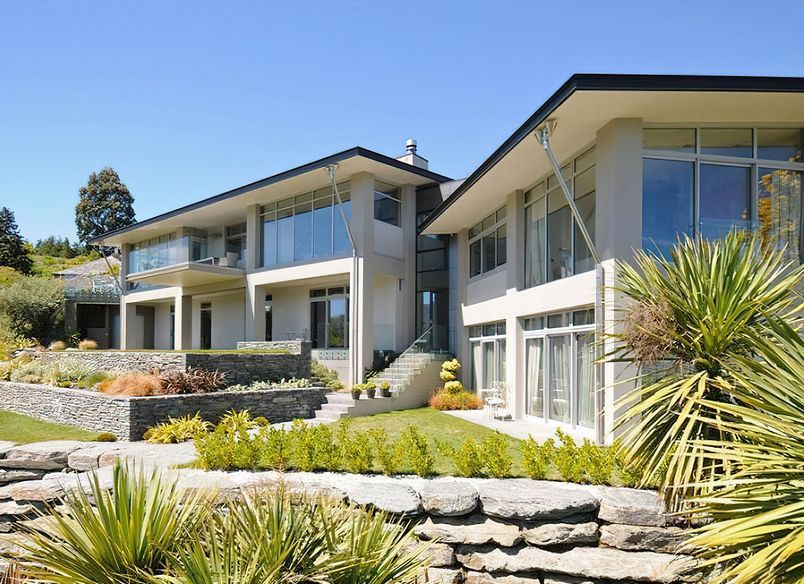 Lake Hayes Luxury Home