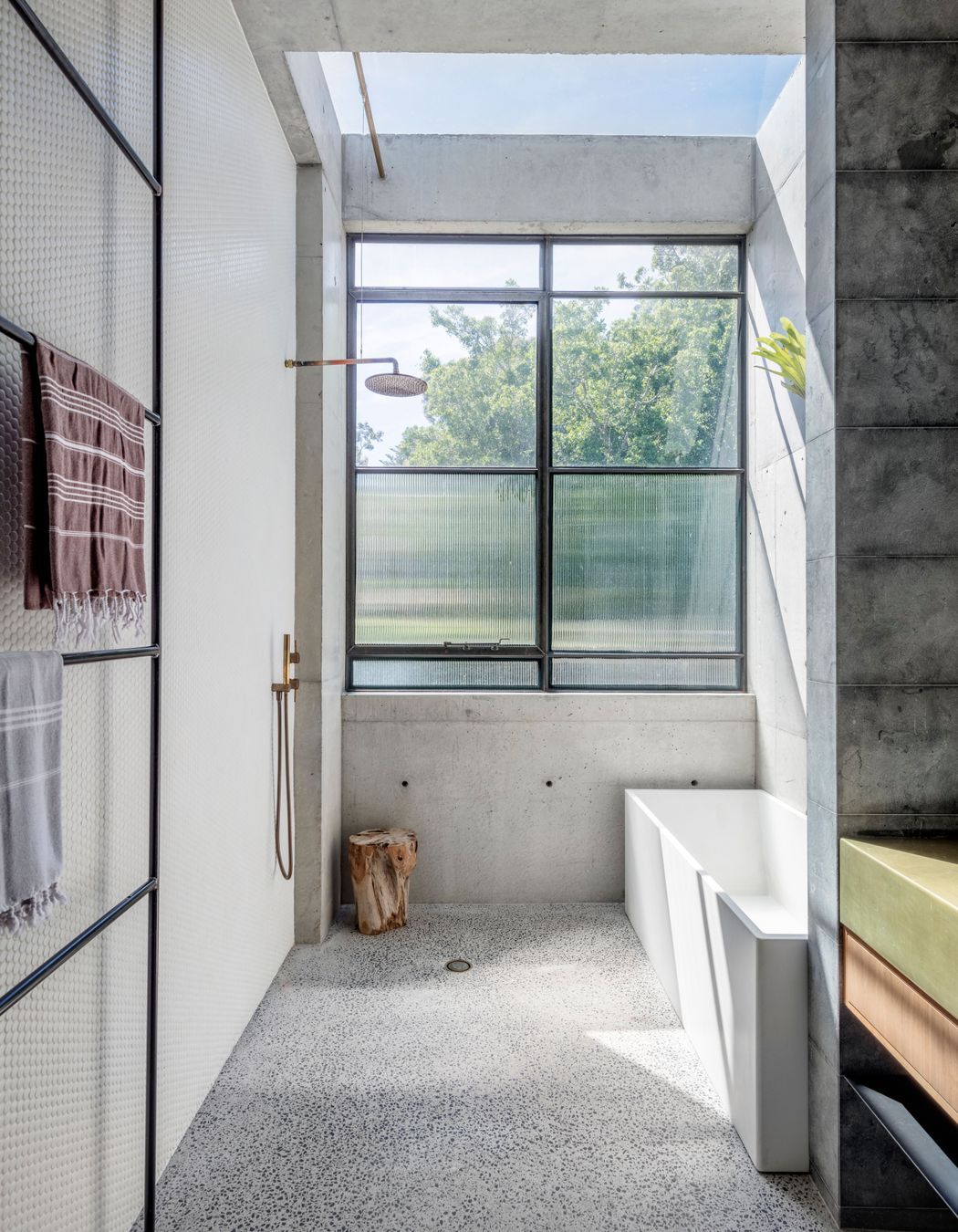 Carlotta, Double Bay